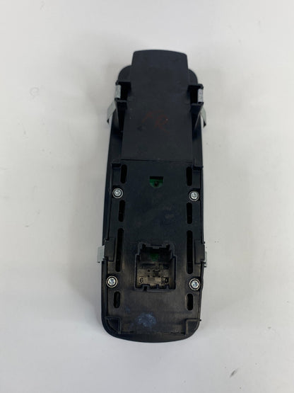 2009-2011 Chrysler Town & Country Front Right Door Power Window Switch 04602544