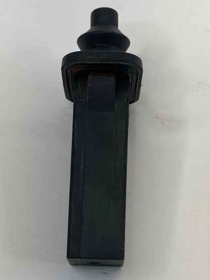 09-12 CHEVY TRAVERSE FUEL TANK FILLER DOOR LID OPENER SPRING SWITCH 25880365 OEM