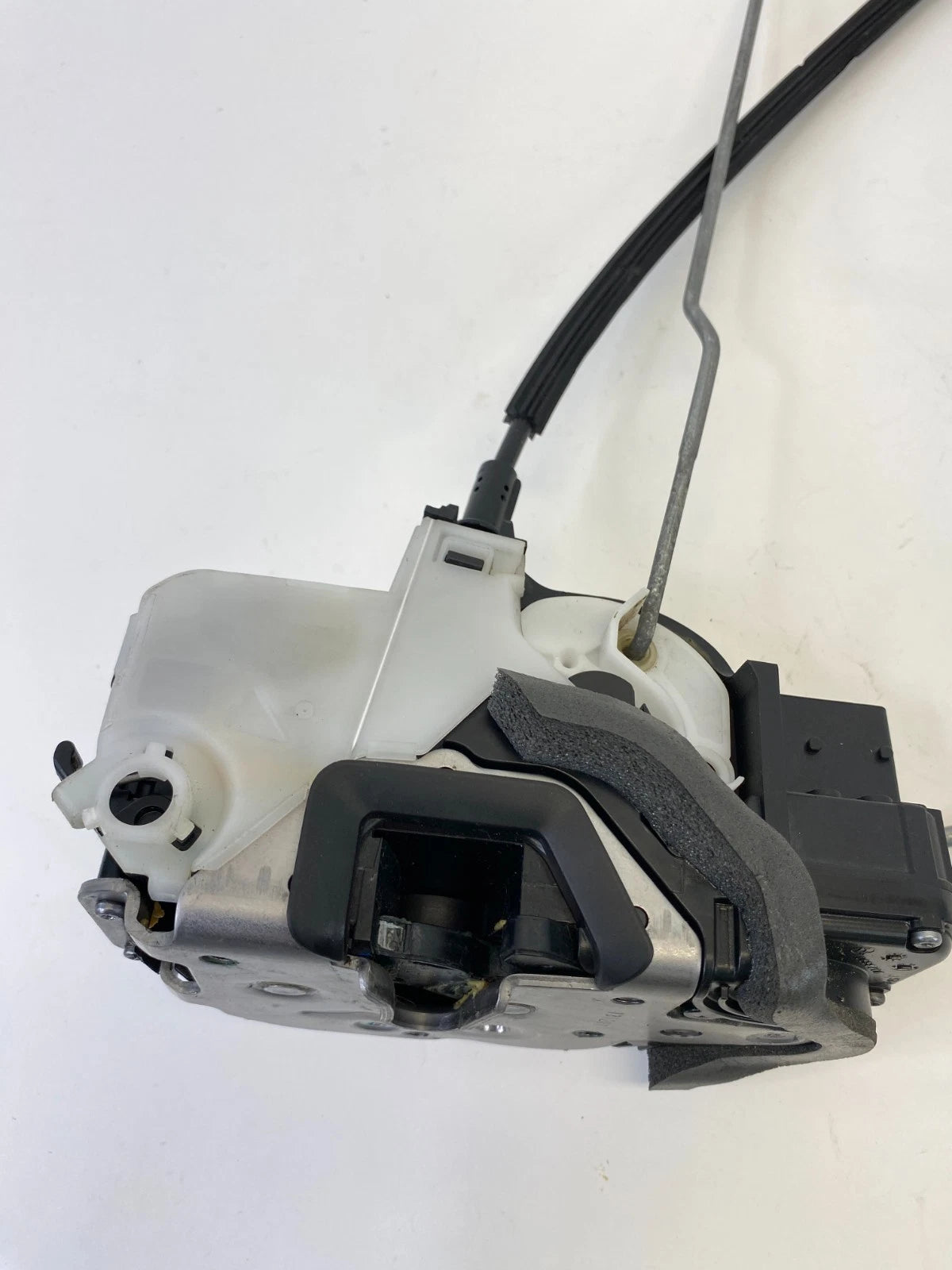 10-17 CHEVY EQUINOX TERRAIN FRNT RIGHT DOOR LOCK LATCH ACTUATOR RELEASE 13579523