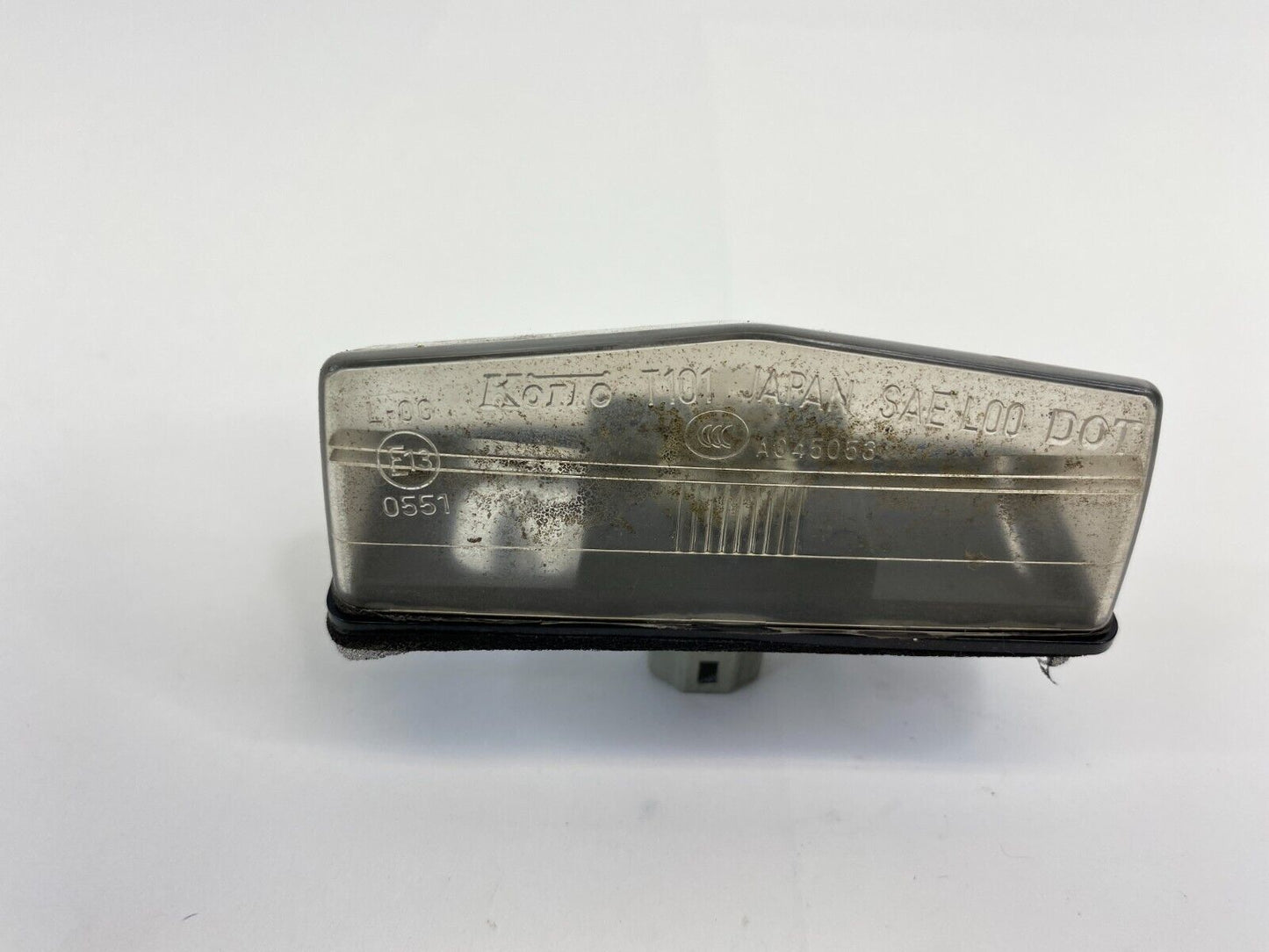 2009 2010 2011 2012 2013 Toyota Matrix Rear License Plate Light Lamp E130551 OEM