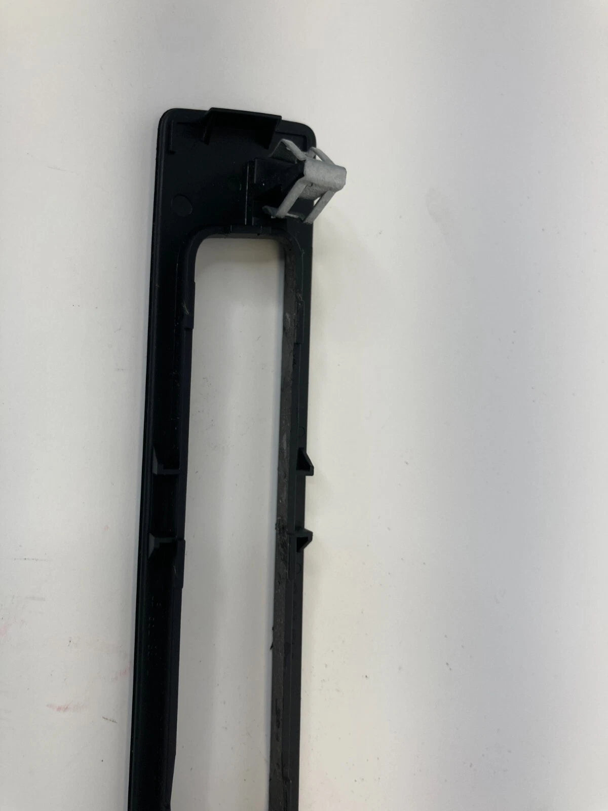 2009-2013 BMW 328I XDRIVE DASH CUP HOLDER BEZEL PANEL TRIM 5145-7130742-05 OEM