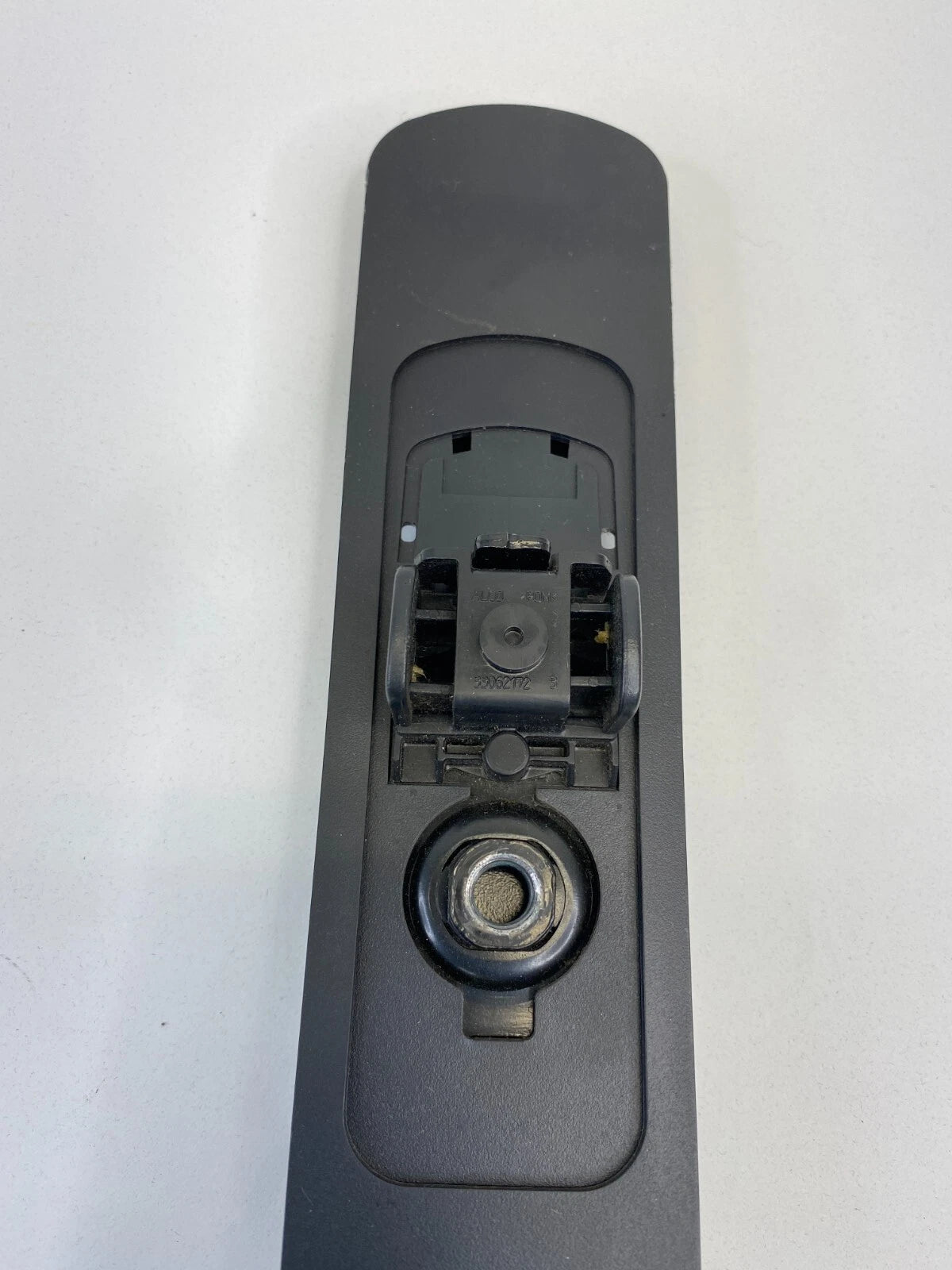 2008-2011 FORD FOCUS SEDAN RIGHT PASSENGER SEAT BELT HEIGHT ADJUSTMENT 34005613