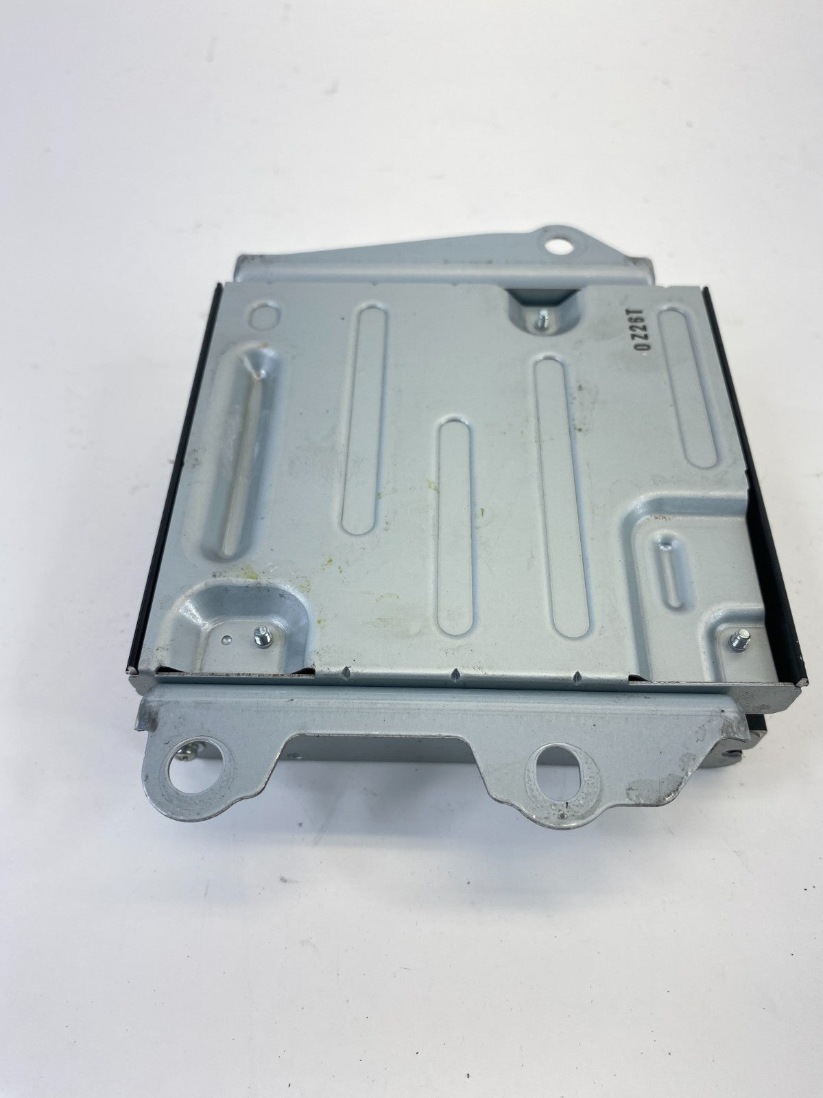 2008-2012 Chrysler Town & Country Power Inverter Module Unit 05026408AB