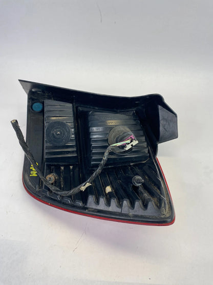 2009-2020 DODGE JOURNEY REAR LEFT OUTER QUARTER TAIL LIGHT TAILLIGHT 05067785A
