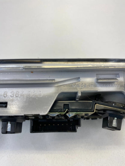 2004-2010 BMW X3 00-06 X5 FR INNER ROOF READING LIGHT MAP LAMP 63318364929 OEM