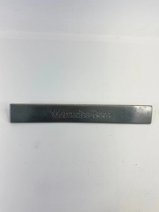 2002 2003 MERCEDES-BENZ ML320 REAR LEFT SIDE DOOR SCUFF PLATE MOULDING OEM