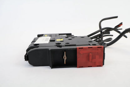 2010-2016 MERCEDES W212 E350 E550 BATTERY POSITIVE TERMINAL FUSE BOX OEM