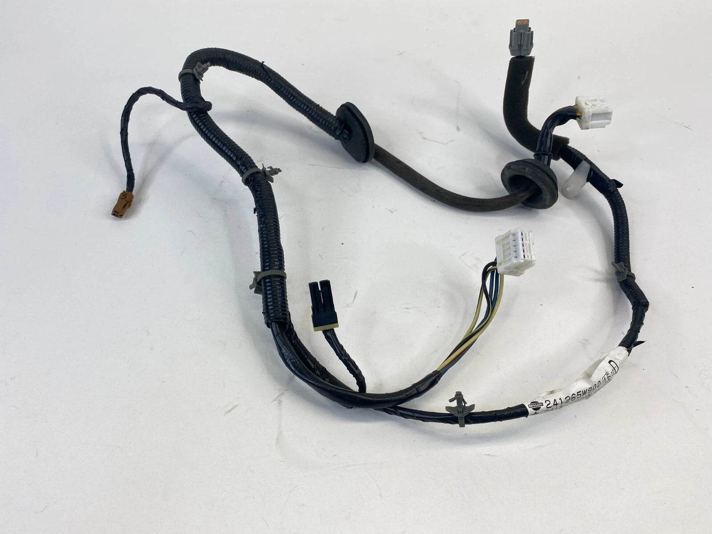 2001-2003 INFINITI QX4 REAR RIGHT PASSENGER DOOR WIRING HARNESS 241265W900 OEM