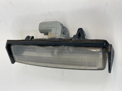 02-11 TOYOTA CAMRY SDN REAR TRUNK LID LICENSE PLATE LIGHT LAMP LENS E130553 OEM