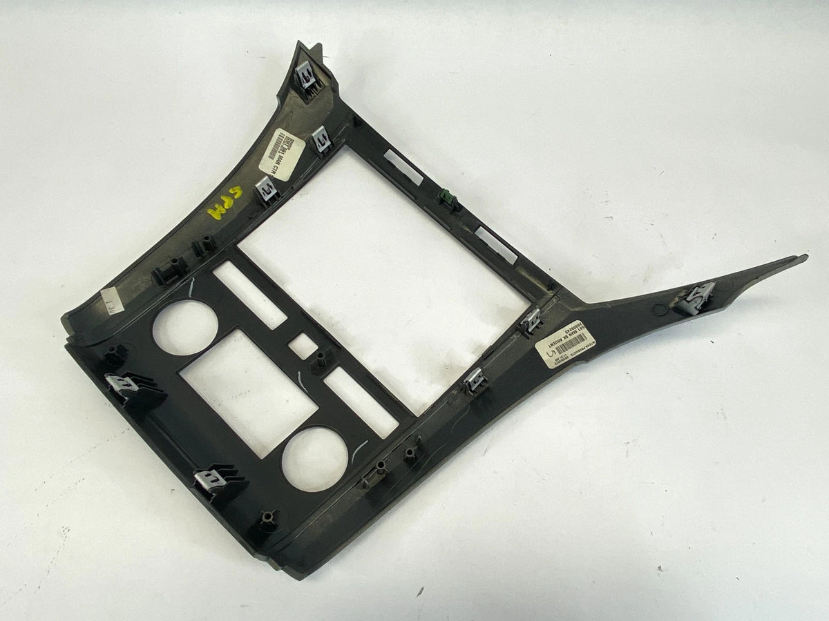 2009-2012 CHEVROLET TRAVERSE DASH RADIO CLIMATE BEZEL COVER TRIM 20989249 OEM