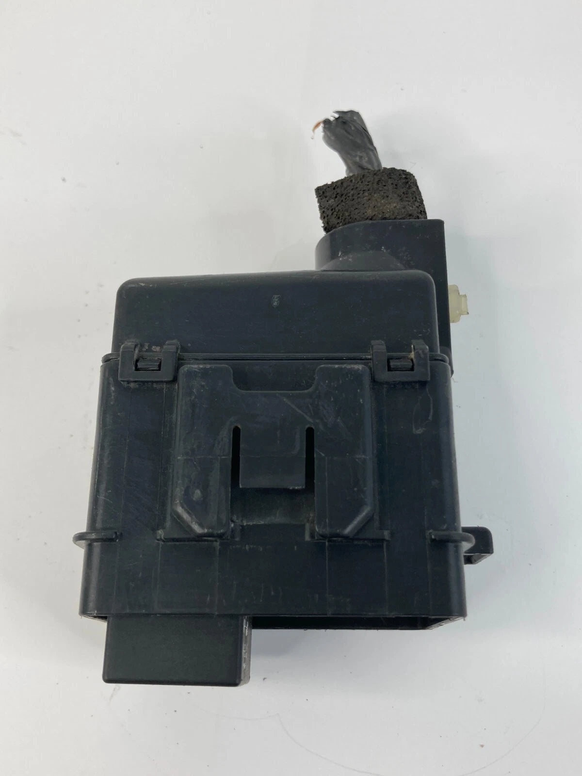 1999-2003 ACURA TL 3.2L V6 UNDER HOOD RELAY JUCTION BLOCK BOX ASSY OEM