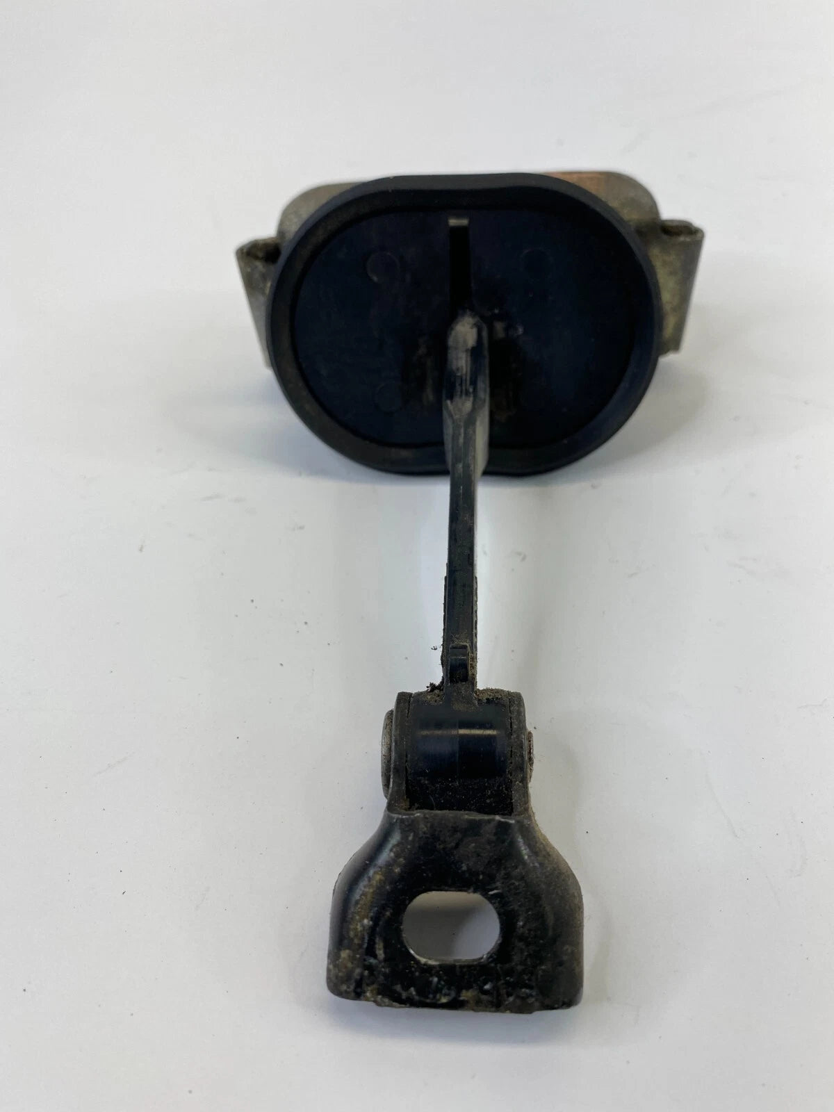 2002-2006 CHEVROLET AVALANCHE REAR RIGHT SIDE DOOR CHECK STOP HINGE 15173409 OEM