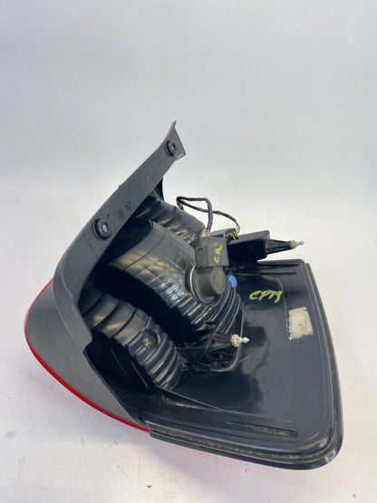 2008-2012 FORD ESCAPE REAR RIGHT TAILLIGHT TAIL LIGHT LAMP 8L84-13B504-A OEM