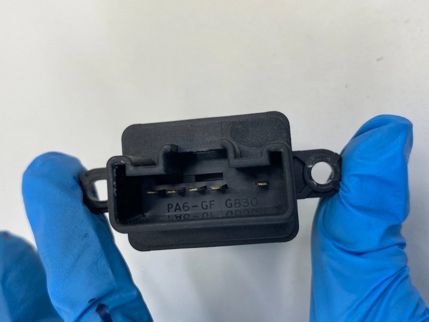 2004-2009 MAZDA 3 MAZDA3 REAR LEFT DOOR WINDOW CONTROL SWITCH B32H66370 OEM