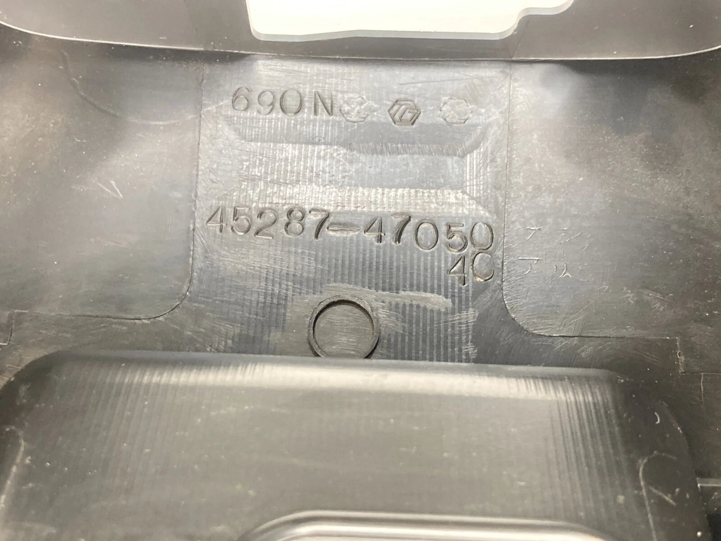 2004-2009 TOYOTA PRIUS STEERING COLUMN UPPER & LOWER TRIM COVER 45287-47050