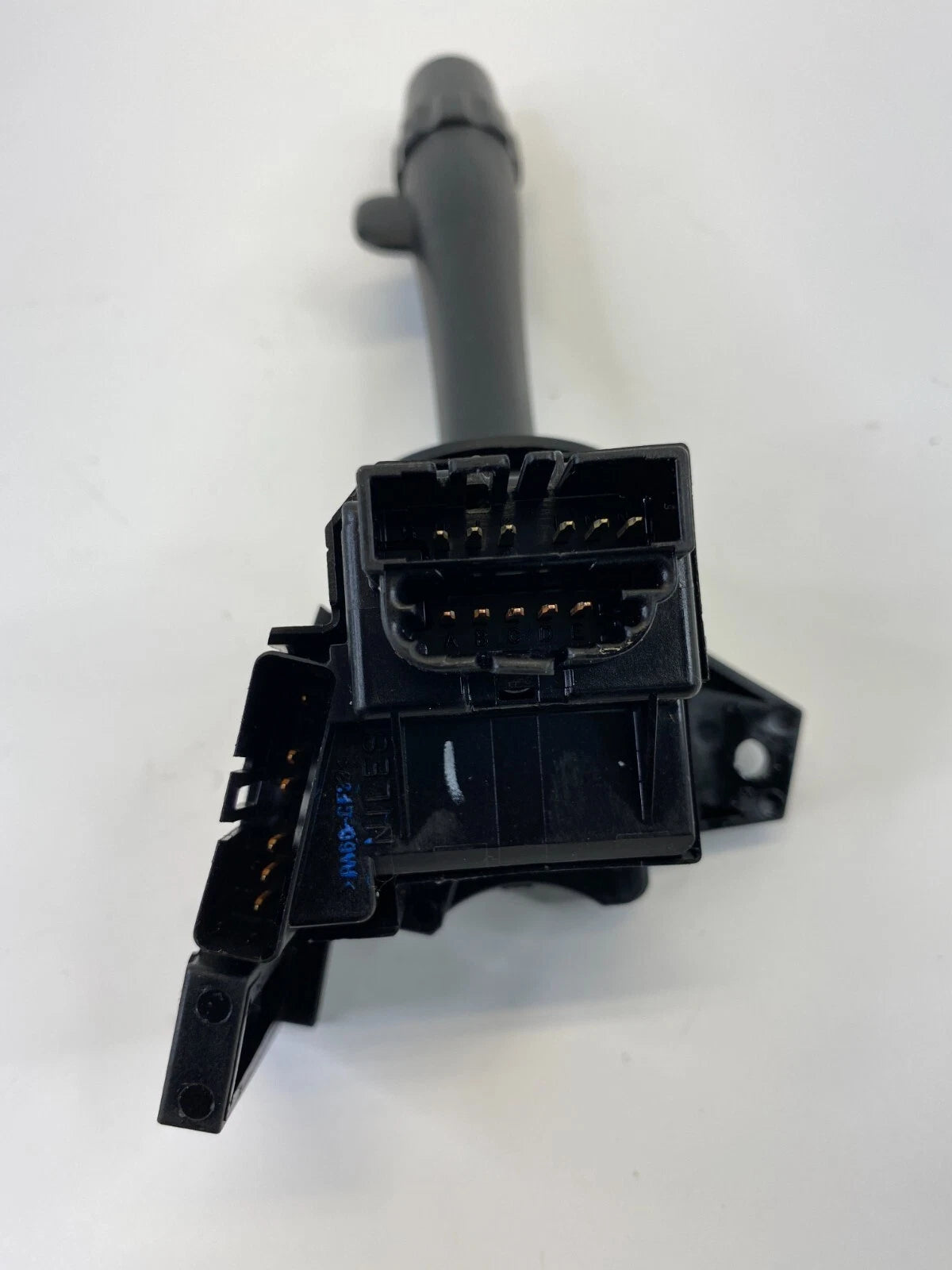 2000-2005 CADILLAC DEVILLE TURN SIGNAL HEADLIGHT COLUMN CONTROL SWITCH OEM