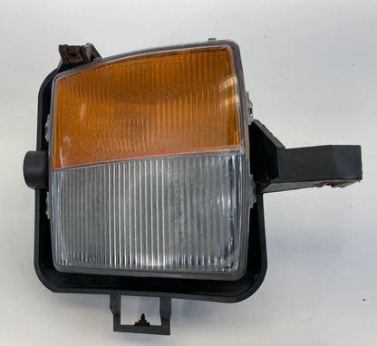 2003-2007 CADILLAC CTS FRONT RIGHT PASSENGER FOG & PARK TURN SIGNAL LIGHT LAMP