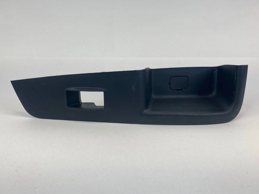 07-13 MITSUBISHI OUTLANDER REAR RIGHT DOOR WINDOW SWITCH COVER BEZEL SPC01640