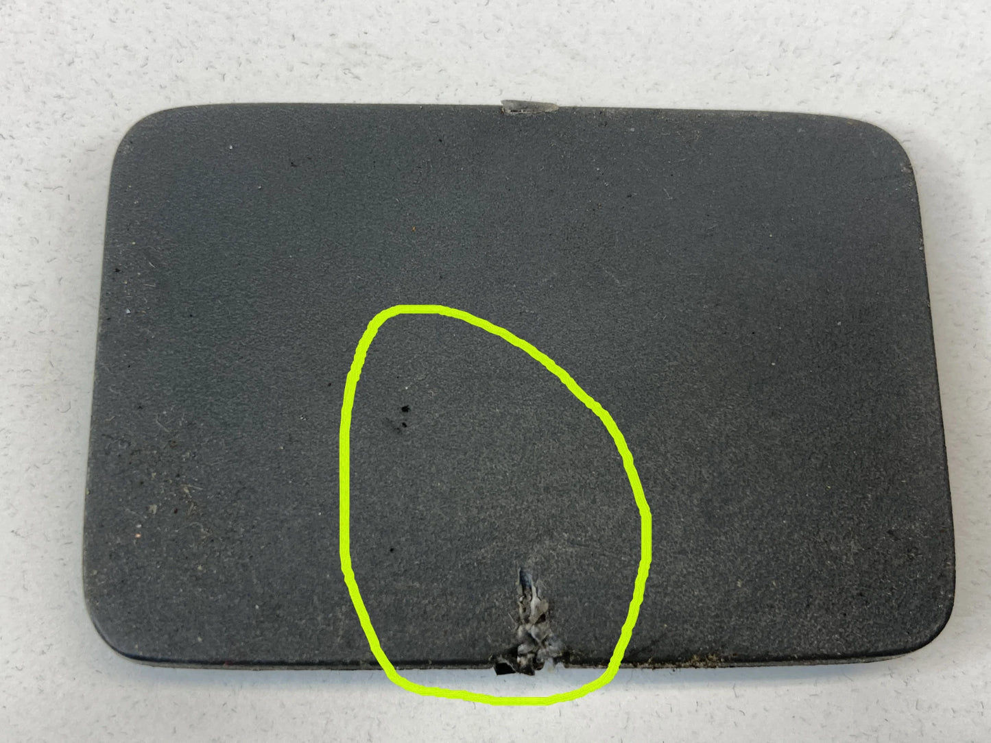 03-05 HONDA PILOT REAR RIGHT SIDE INTERIOR DOOR HANDLE SCREW BEZEL TRIM COVER