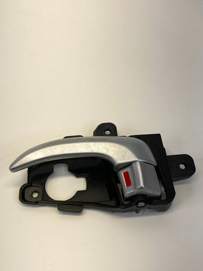 2013-2017 HYUNDAI ELANTRA GT FRONT LEFT INTERIOR DOOR HANDLE 82613-GD000 OEM