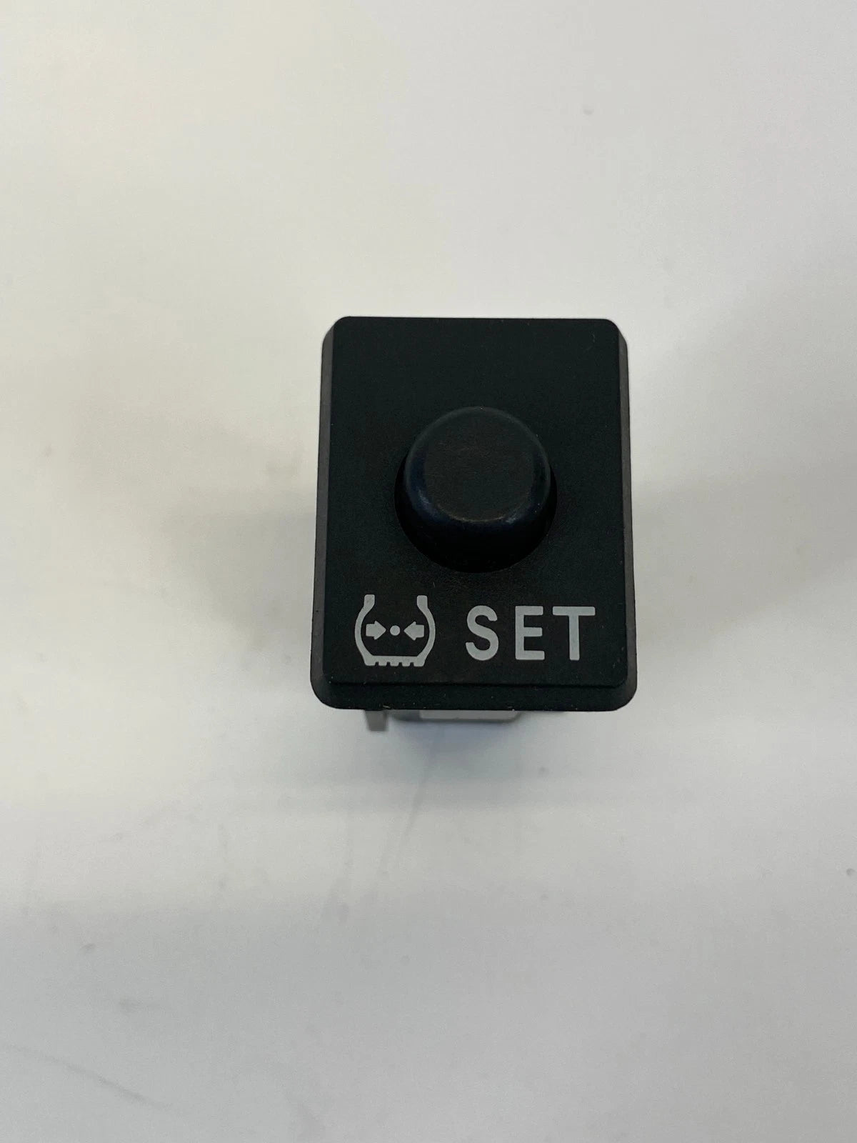 2004-2020 SIENNA COROLLA SET TIRE PRESSURE MONITORING RESET BUTTON SWITCH 15A644