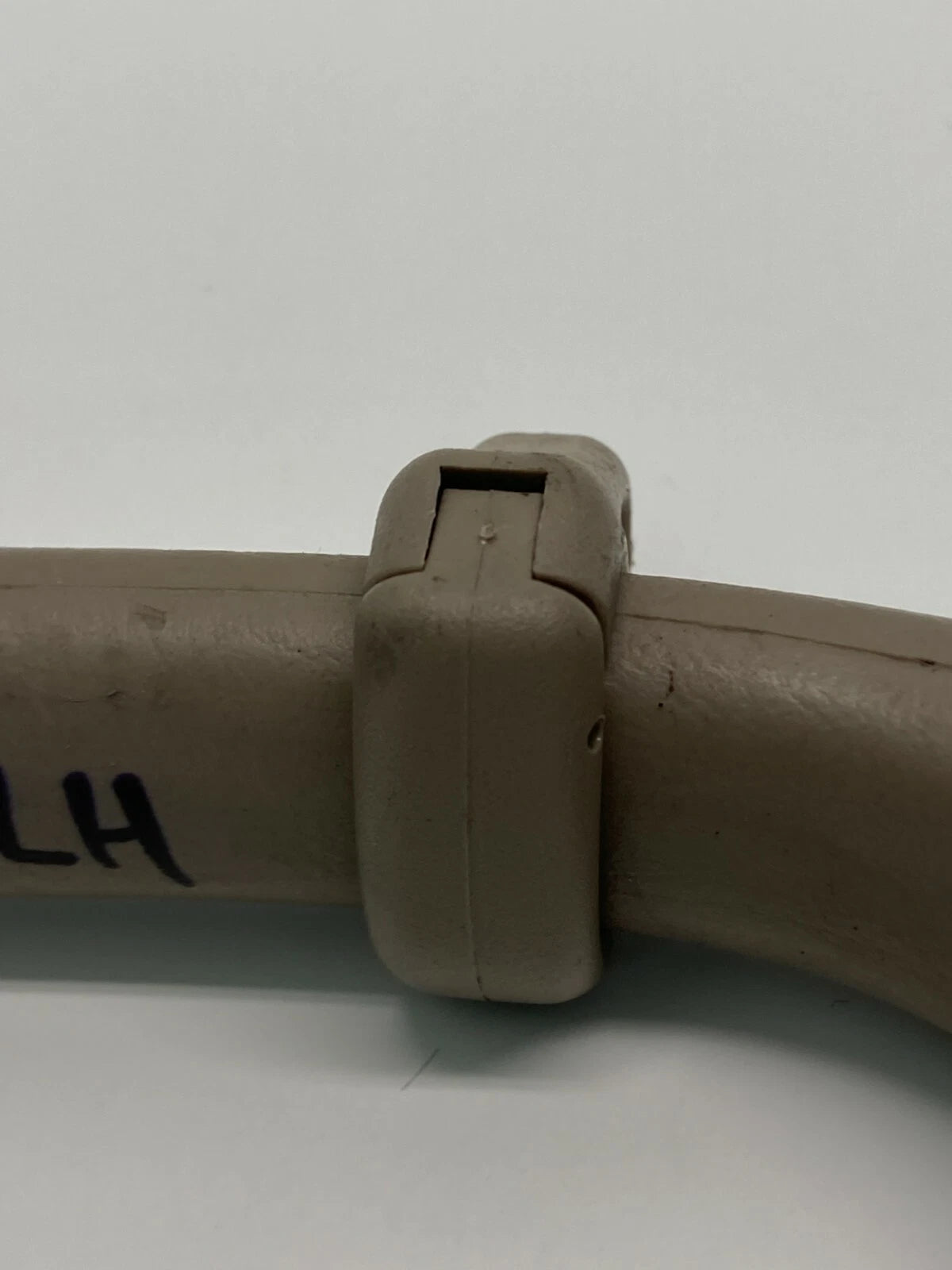 1998-2002 HONDA ACCORD SEDAN REAR LEFT DRIVER SIDE ROOF GRAB HANDLE GRIP OEM