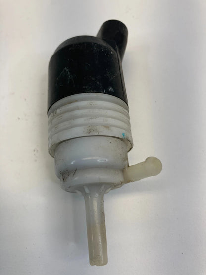 2009-2017 CHEVROLET TRAVERSE REAR WINDSHIELD WASHER WASH PUMP PUM8Q8131-2