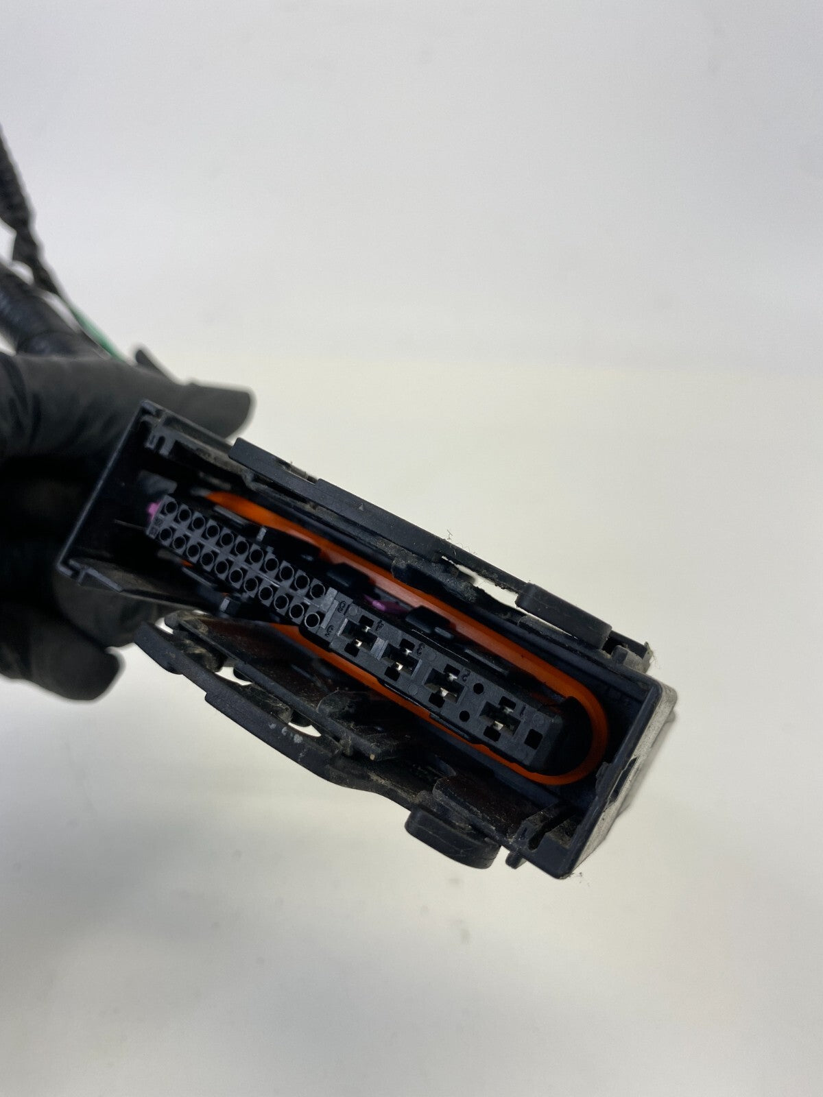 2011 2012 Nissan Altima 2.5L FWD Anti Lock Brake ABS Pump Module Plug Connector