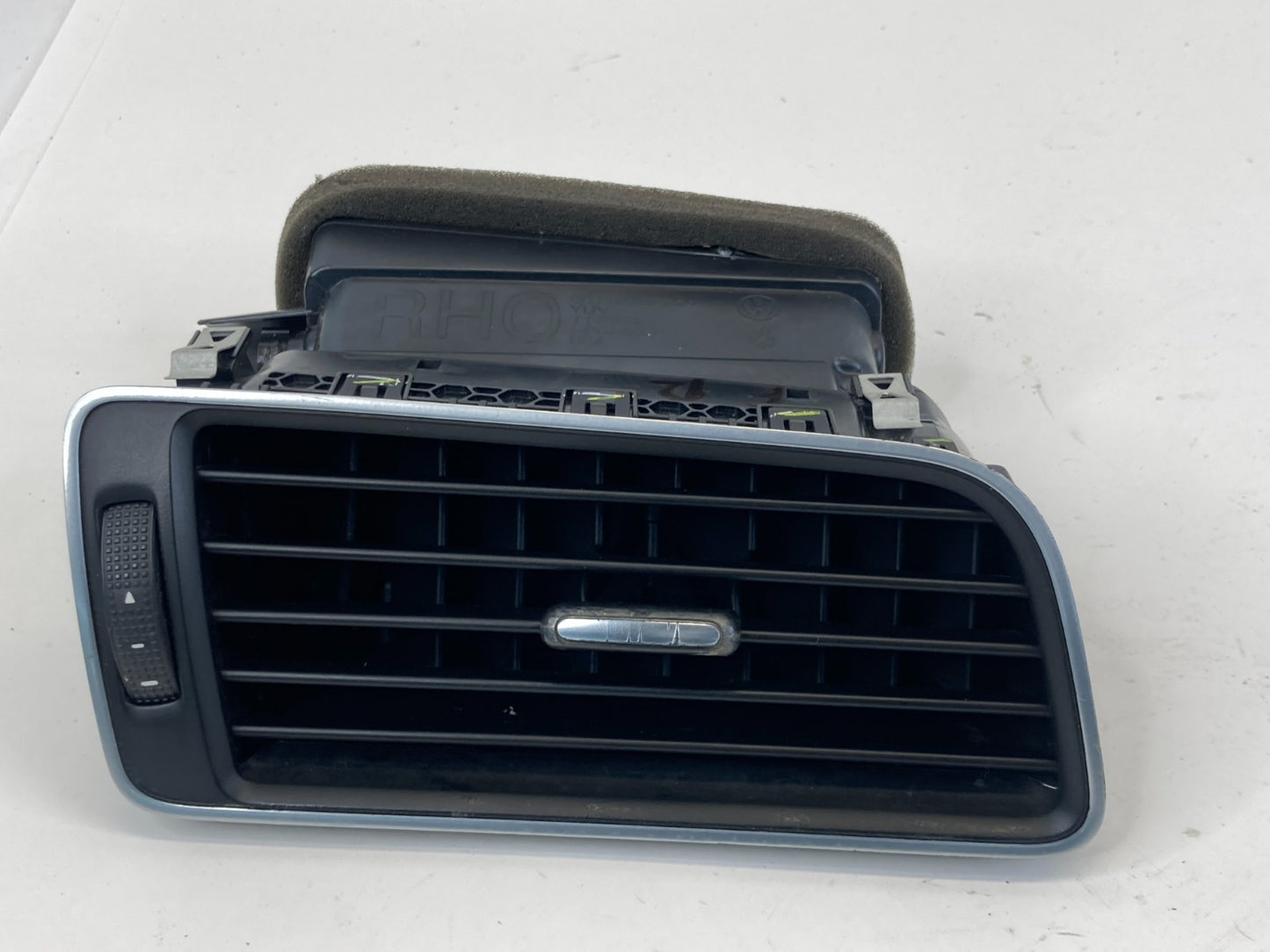 12-15 VW Volkswagen Passat Right Dash AC Air Vent Heater Outlet Grille 561819704