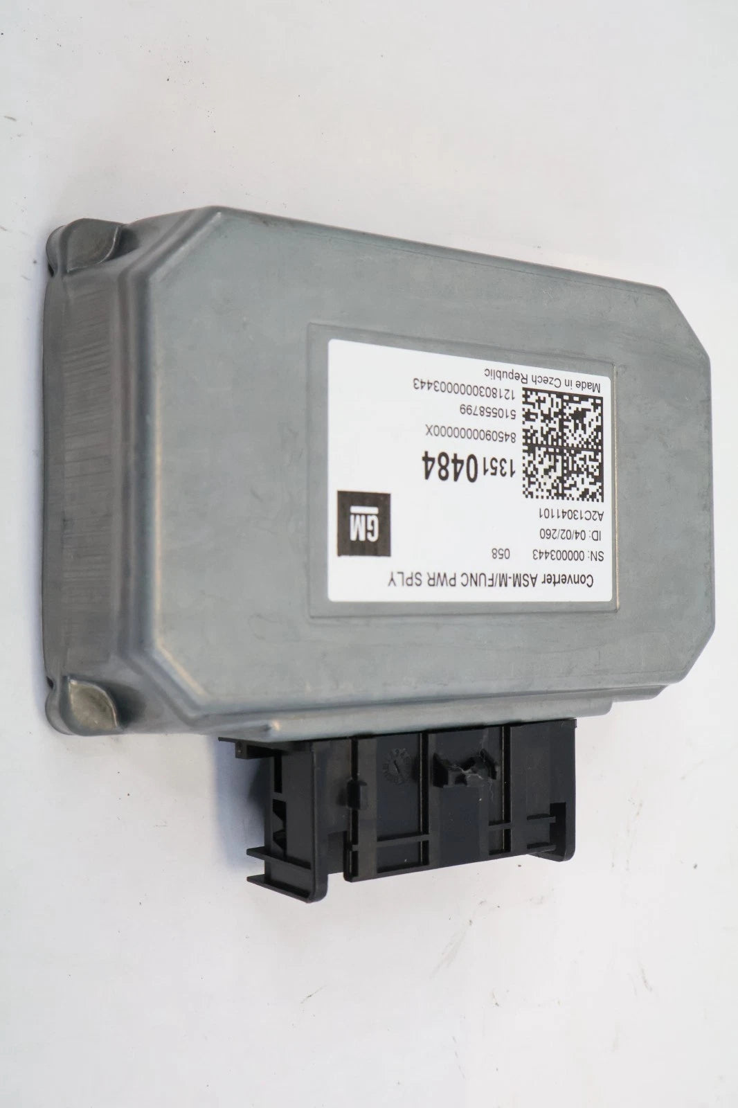 2016-2019 CHEVY CRUZE MULTI POWER SUPPLY VOLTAGE CONVERTER INVERTER 13510484 OEM