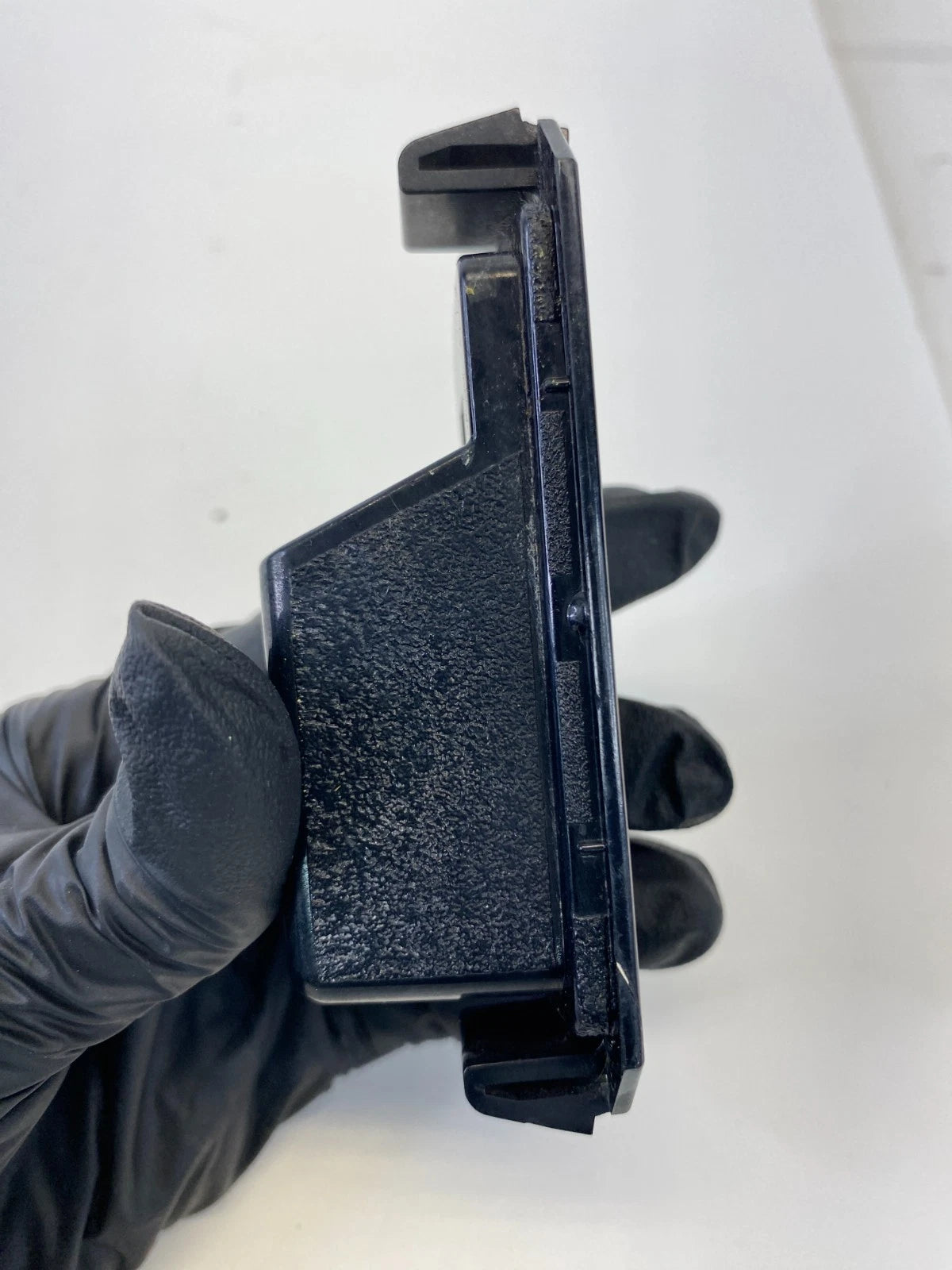 2012-2017 KIA RIO REAR LICENSE PLATE LIGHT LAMP HOUSING ASSEMBLY 9250X-2C7 OEM