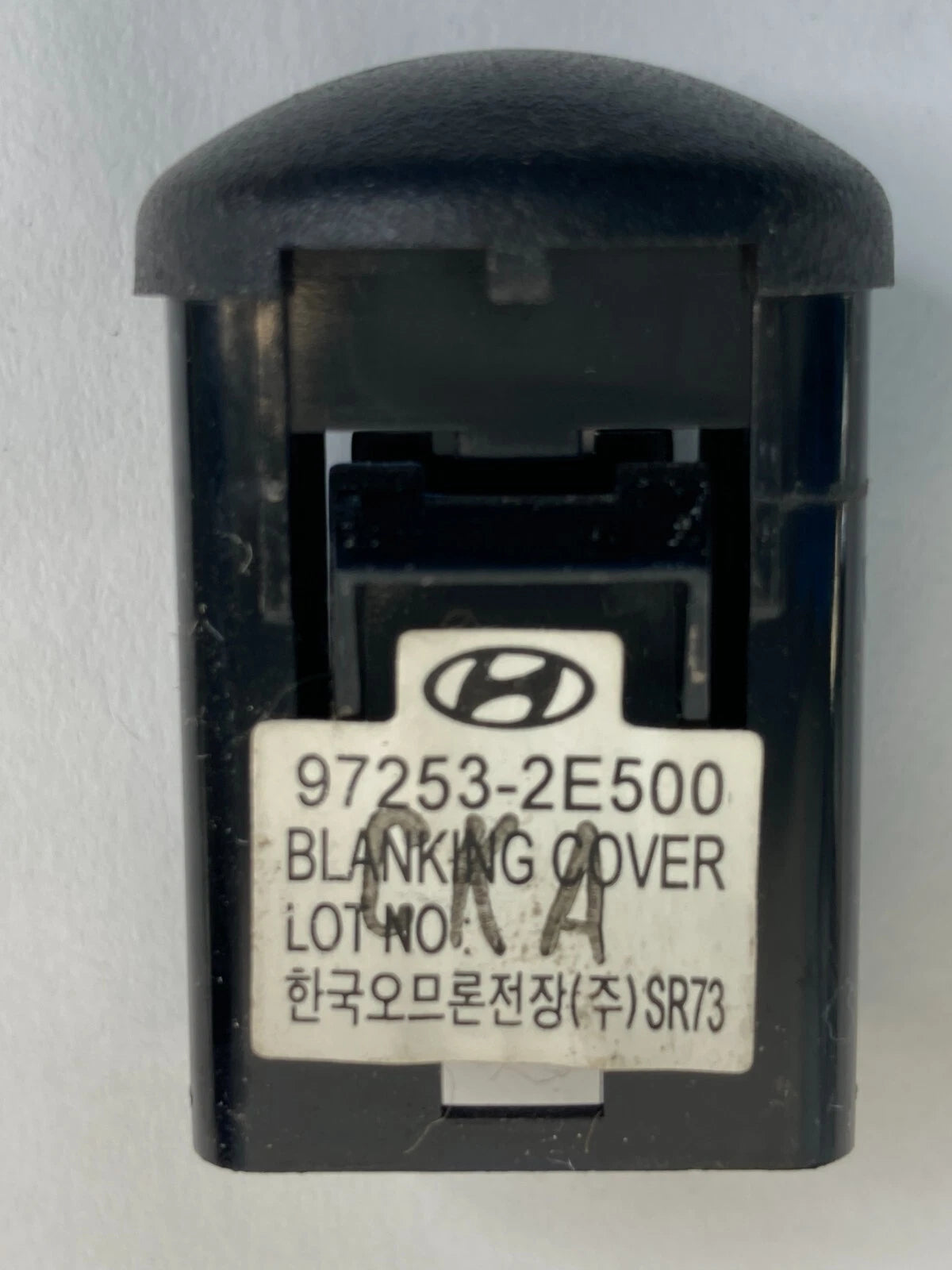 05 06 07 08 09 10 KIA SPORTAGE DASH BLANKING SENSOR COVER TRIM 97253-2E500 OEM