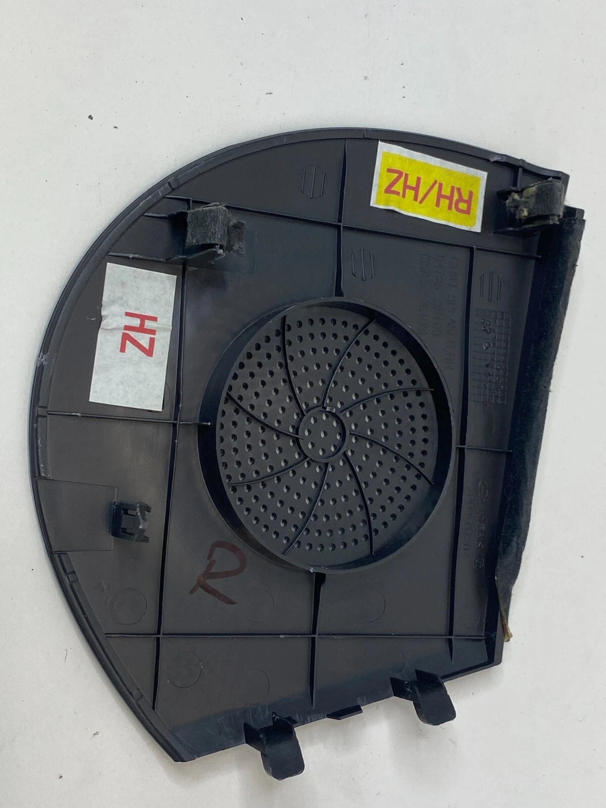 11 12 13 14 HYUNDAI SONATA DASH RIGHT SIDE SPEAKER COVER BEZEL 84726-3S100
