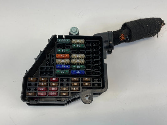 1998-2004 AUDI A6 QUATTRO 3.2L AT FRONT LEFT INTERIOR FUSE RELAY BOX ASSY OEM