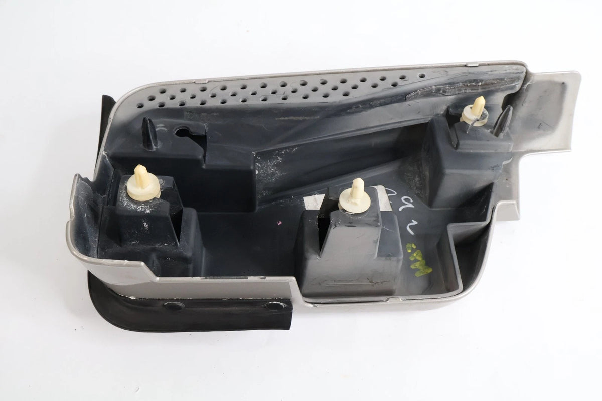 2006-2010 HUMMER H3 LEFT DRIVER HOOD COWL WINDSHIELD COVER CAP MOLDING OEM