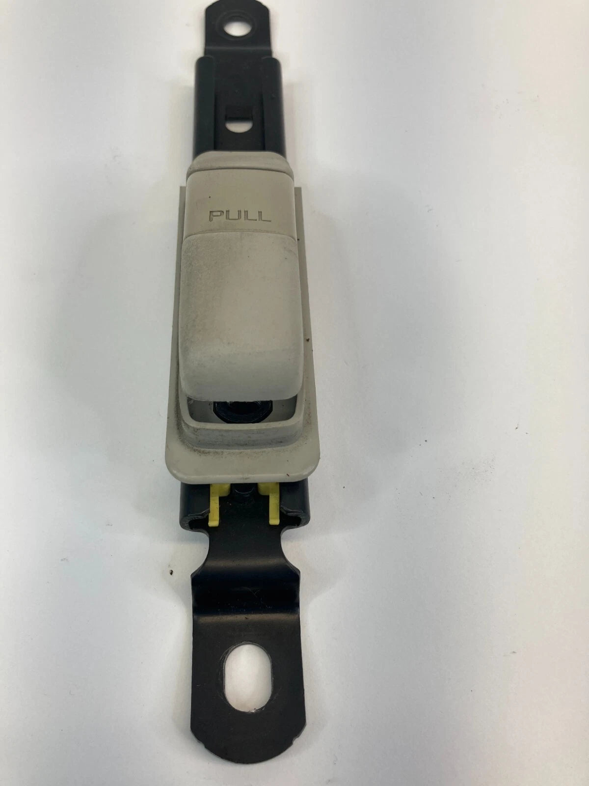 2007-2010 NISSAN SENTRA FRONT RIGHT PASSENGER SIDE SEAT BELT HEIGHT ADJUSTER OEM
