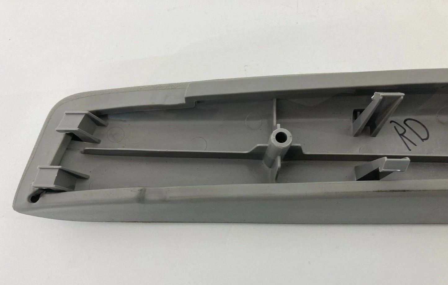 05-09 CHEVROLET EQUINOX FRONT RIGHT PASSENGER INTERIOR DOOR ARMREST ARM REST OEM