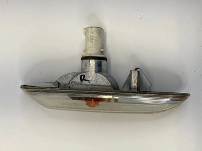 2004-2007 BMW 530I 525I FRONT RIGHT PASSENGER SIDE MARKER FENDER LIGHT LAMP OEM