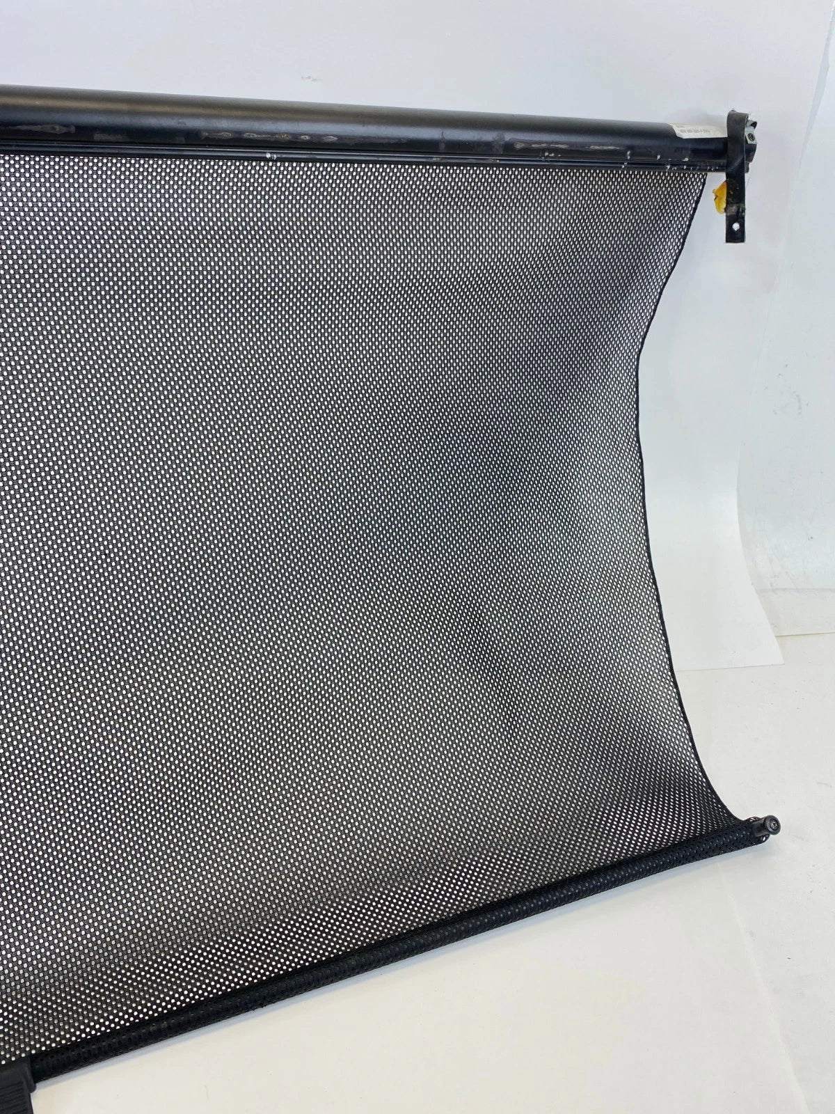 1999-2004 AUDI A6 QUATTRO REAR DOOR WINDOW SUN SHADE BLIND 4B9-861-325 OEM