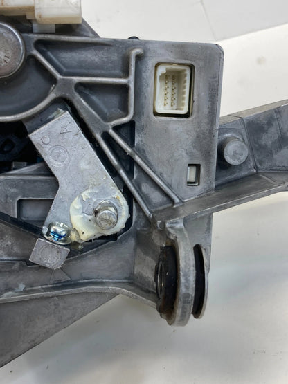 2004-2010 TOYOTA SIENNA AUTOMATIC GEAR SHIFTER SELECTOR LEVER ASSY OEM