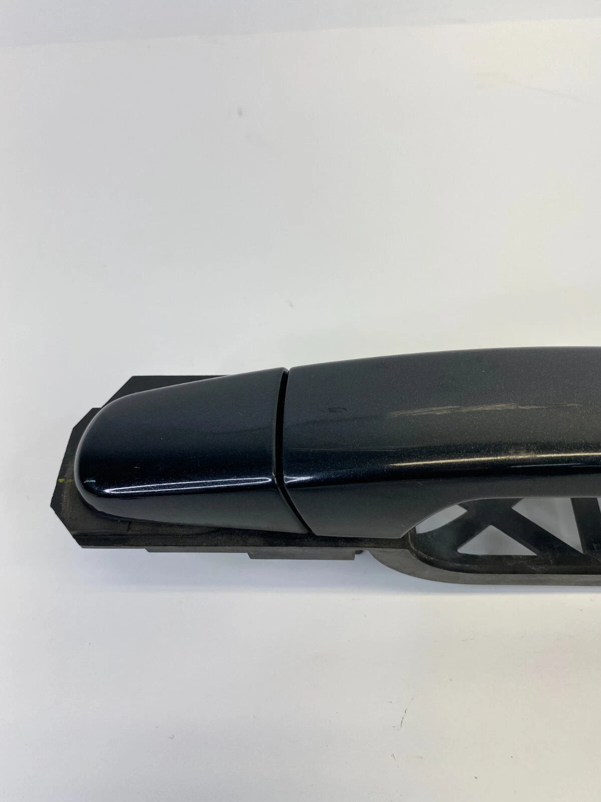 2010-2017 CHEVROLET EQUINOX REAR RIGHT SIDE EXTERIOR DOOR HANDLE 15786204 OEM