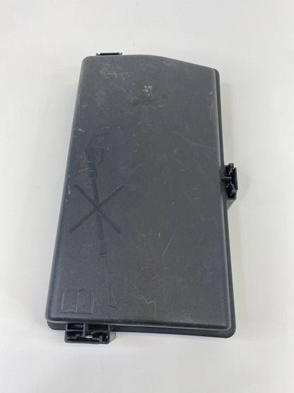2011-2014 CHEVROLET CRUZE 1.4L ENGINE FUSE BOX RELAY COVER CAP 812461952 OEM