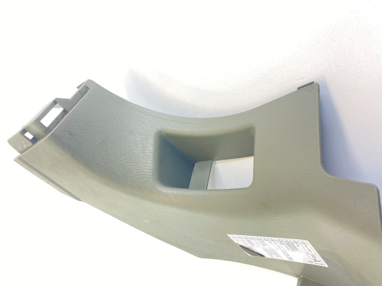 2005-2008 Honda Pilot Front Left Driver Side Door Cowl Trim Kick Panel 83161S9V