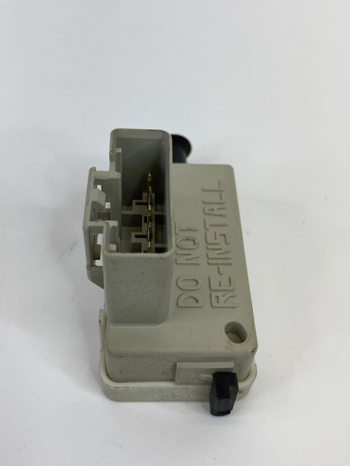 07-11 DODGE NITRO 2009 JOURNEY BRAKE LIGHT LAMP STOP BUTTON SWITCH 56045043AG