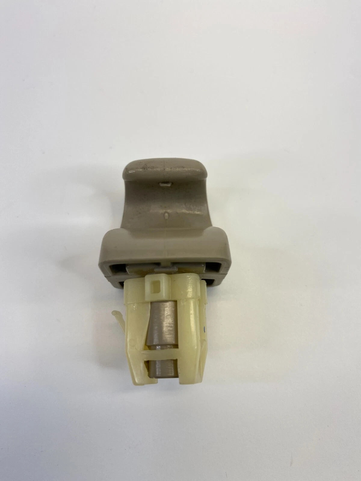 2003-2008 TOYOTA COROLLA SUNVISOR SUN VISOR SHADE CLIP HOLDER RETAINER OEM