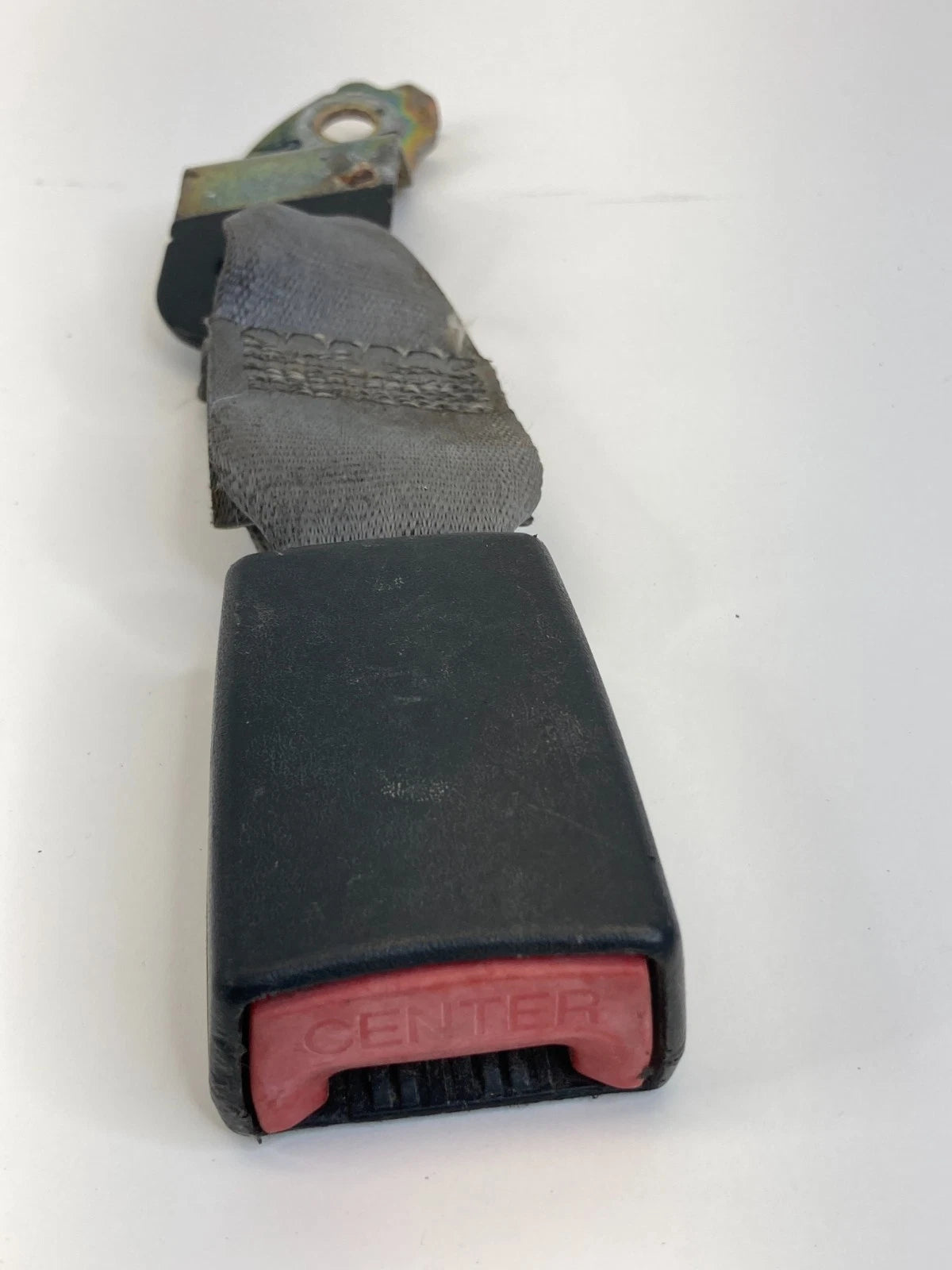 2004 2005 2006 2007 2008 FORD F-150 FRONT LEFT CENTER SEAT BELT BUCKLE END OEM