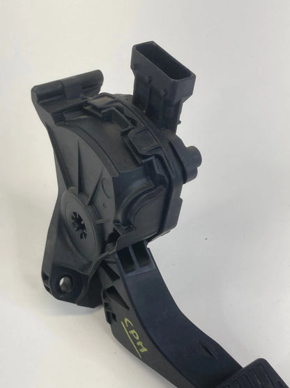 2011-2015 CHEVROLET CRUZE ACCELERATOR GAS PEDAL W/ POSITION SENSOR 13252702 OEM