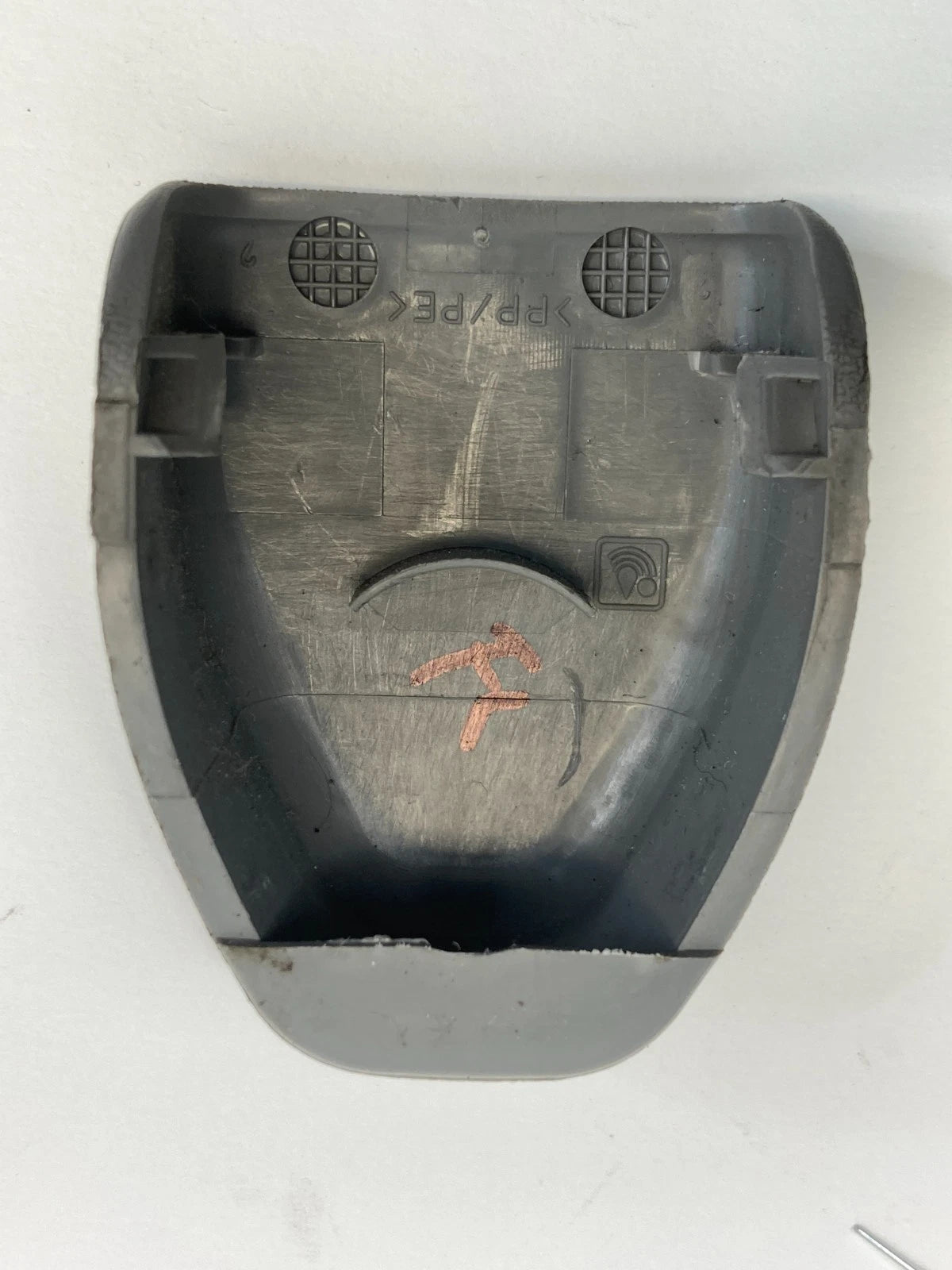 03-08 TOYOTA COROLLA 07-11 CAMRY FRONT LEFT DOUBLE CAB SEAT BELT RETRACTOR COVER