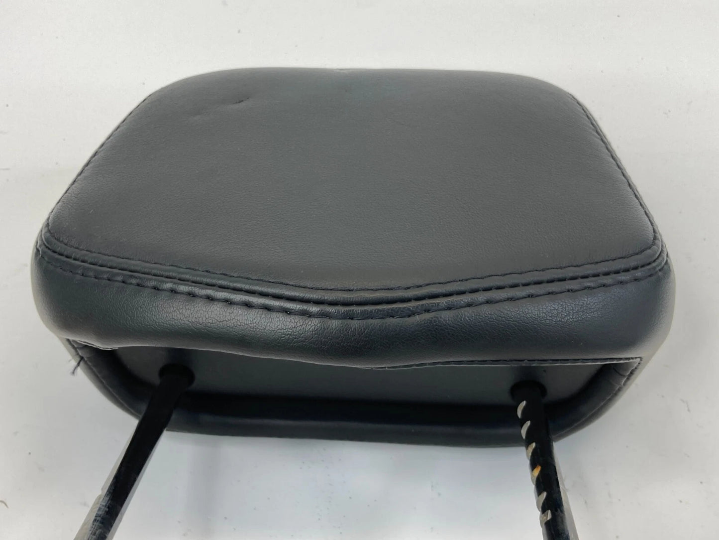 2008-2014 CADILLAC CTS SEDAN FRONT LEFT DRIVER SEAT HEADREST HEAD REST OEM