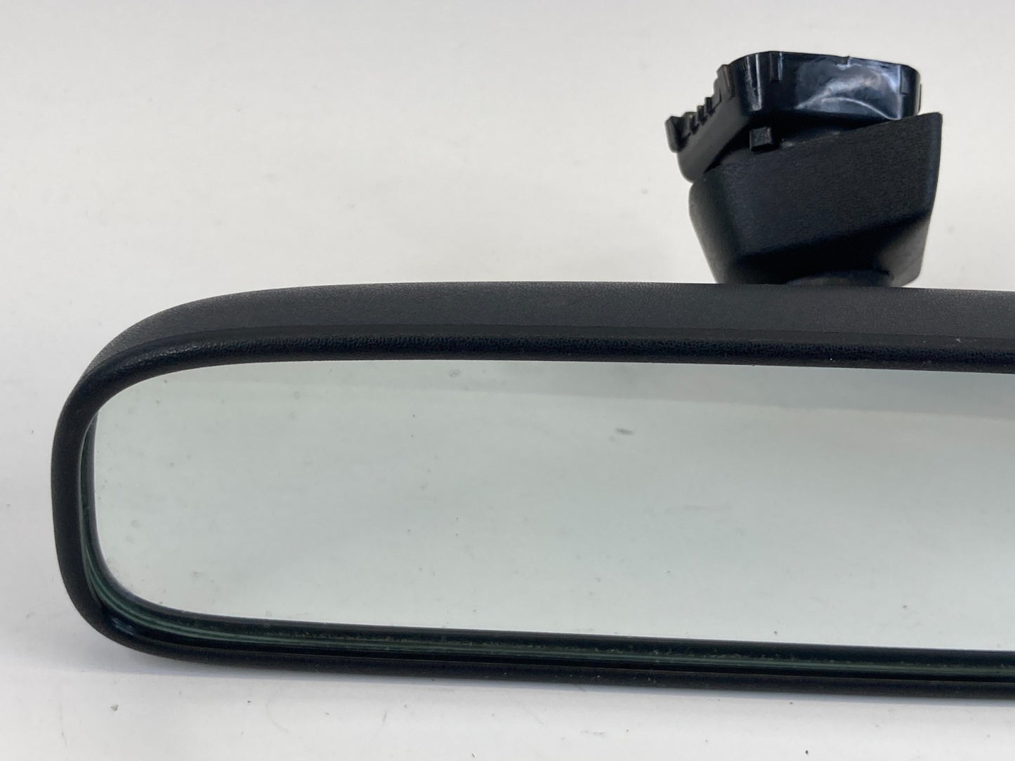 2010 2011 Toyota Prius 09-13 Corolla Interior Rear View Mirror E4022198 OEM